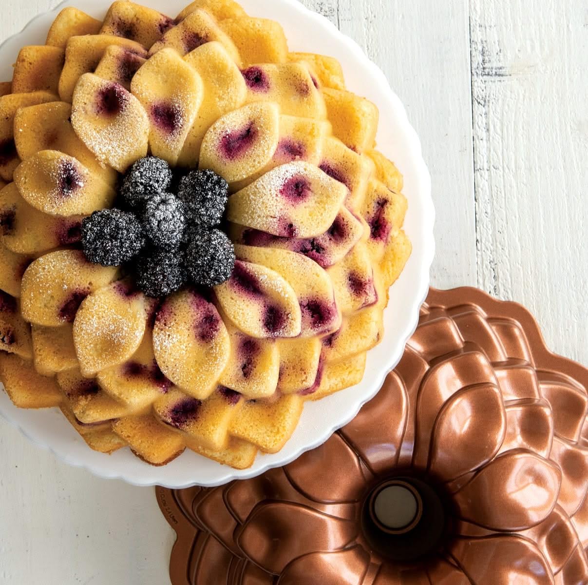 Nordic Ware Floral Cakelet, 3 Cups, Toffee