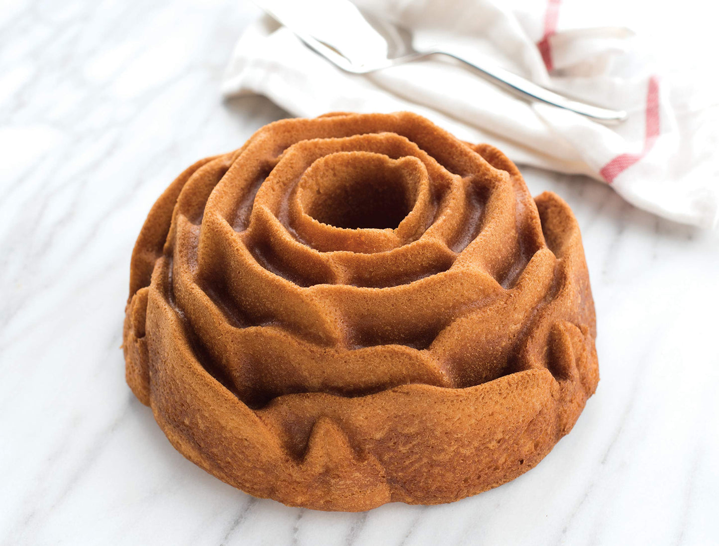 Nordic Ware Floral Cakelet, 3 Cups, Toffee
