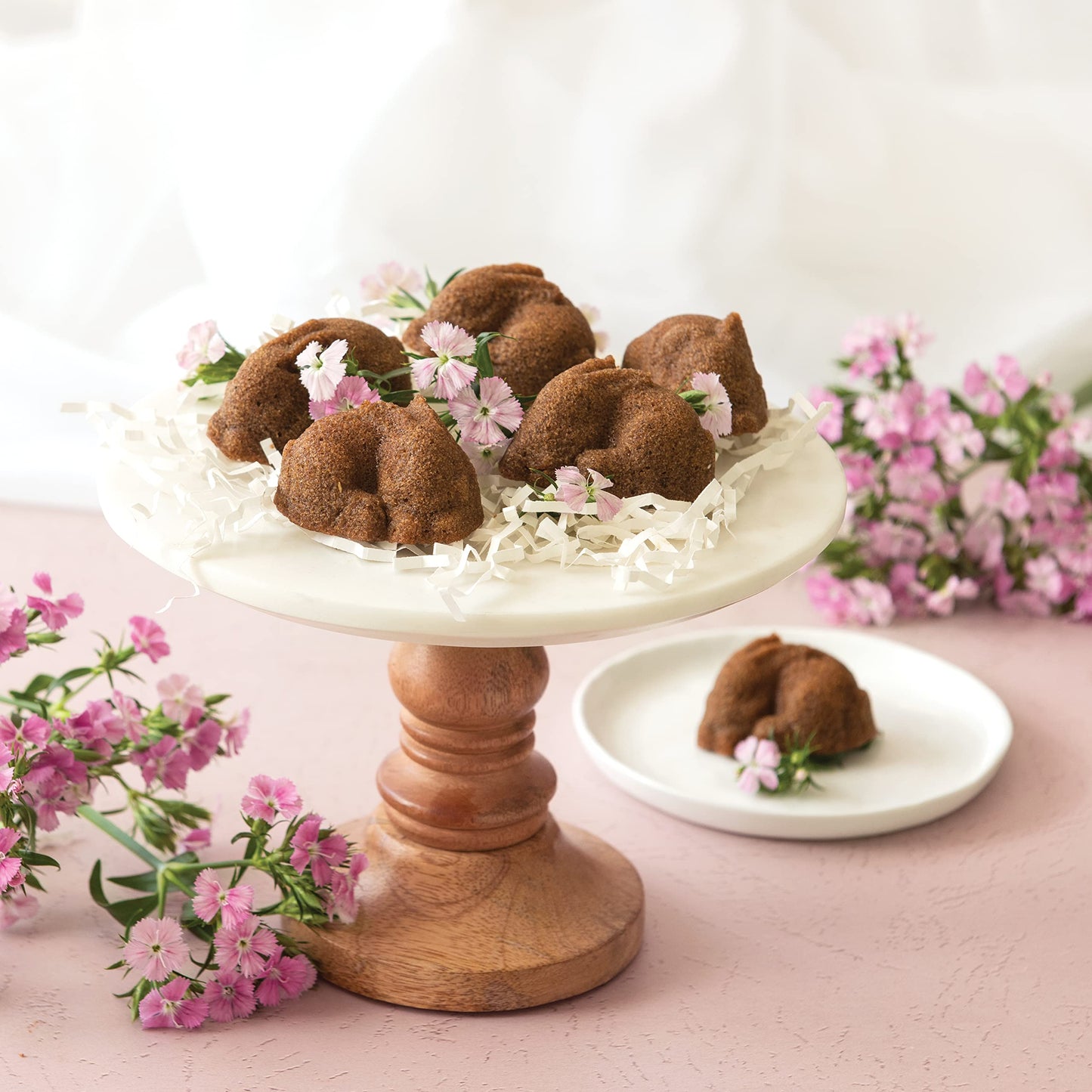 Nordic Ware Baby Bunny Cakelet, 4.5 Cup Capacity, Toffee