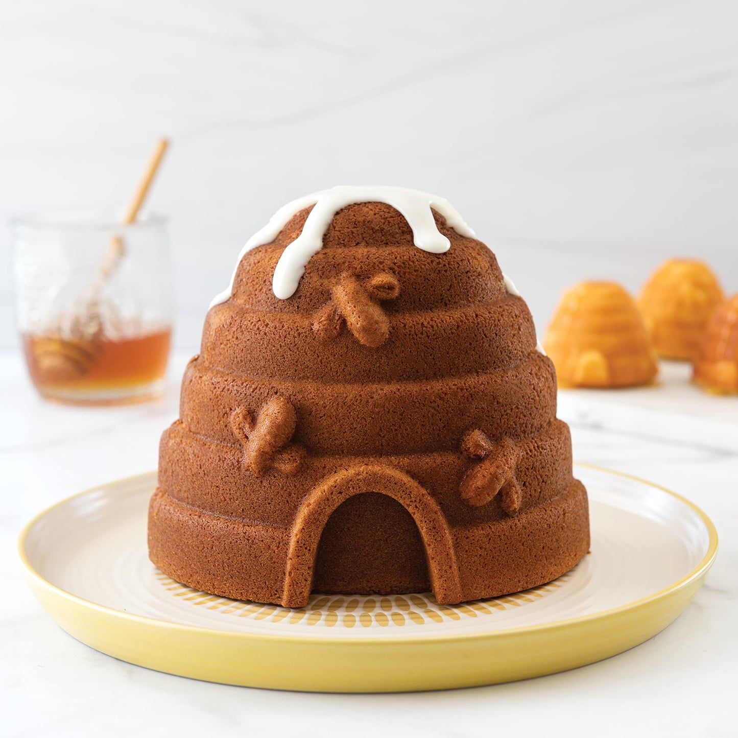 Nordic Ware Honeycomb Loaf, 6 Cup, Toffee