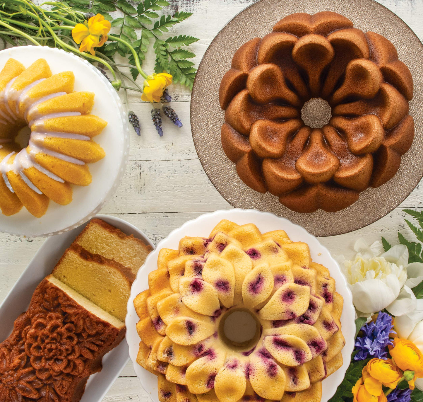 Nordic Ware Floral Cakelet, 3 Cups, Toffee