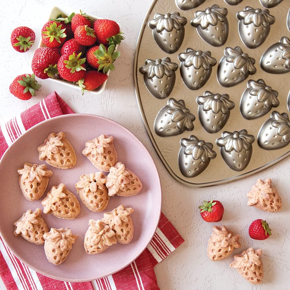 Nordic Ware Strawberry Patch Bites Pan